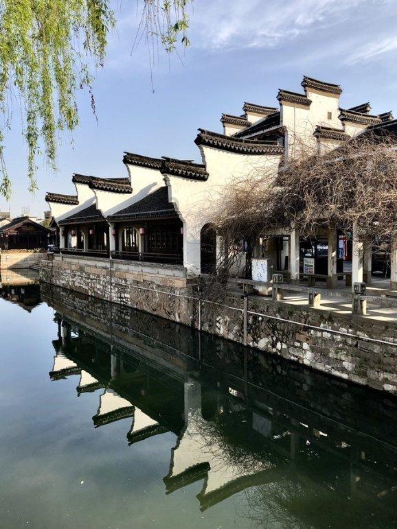 32年后再看小虎队，吴奇隆、苏有朋、陈志朋三人差距为什么这么大？游戏画面